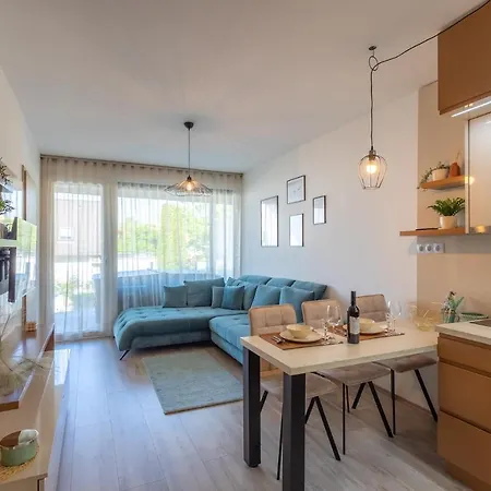 Lellemarine By Bltn *