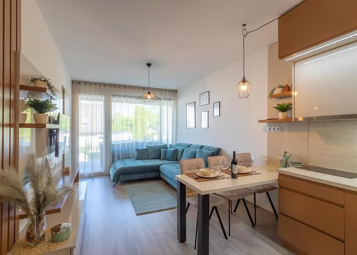 Lellemarine By Bltn *