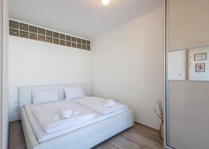 Lellemarine By Bltn Apartament *