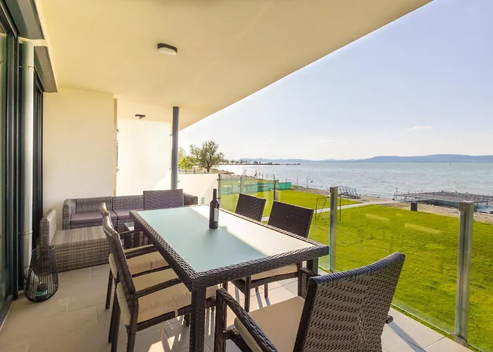 Lellemarine By Bltn Apartament