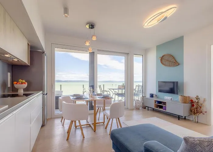 Lellemarine By Bltn Apartament *